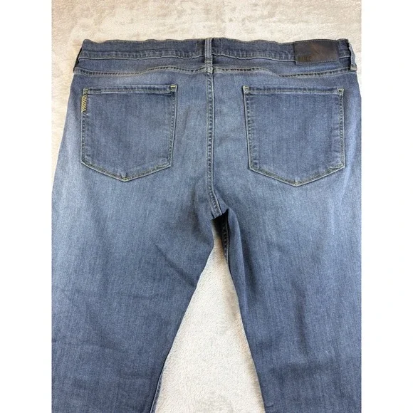 Paige Jeans Men's 38x33 Blue Dark Wash Croft Stretch Skinny Straight Denim - Picture 5 of 11